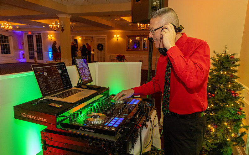 DJ Dave DJing at private event